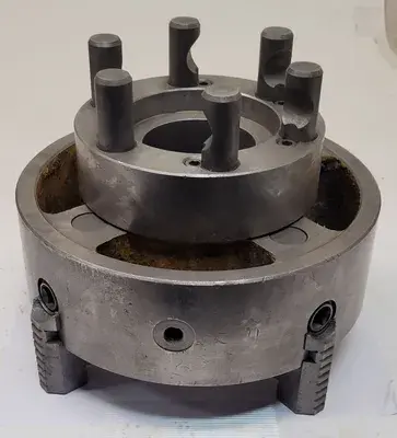 USED BUCK 10" - 4 JAW CHUCK