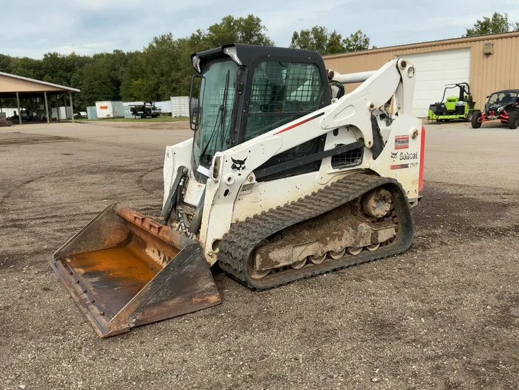 Used 2016 BOBCAT T740 Compact Track Loaders Michigan US | Miedema Asset Management Group #1568035