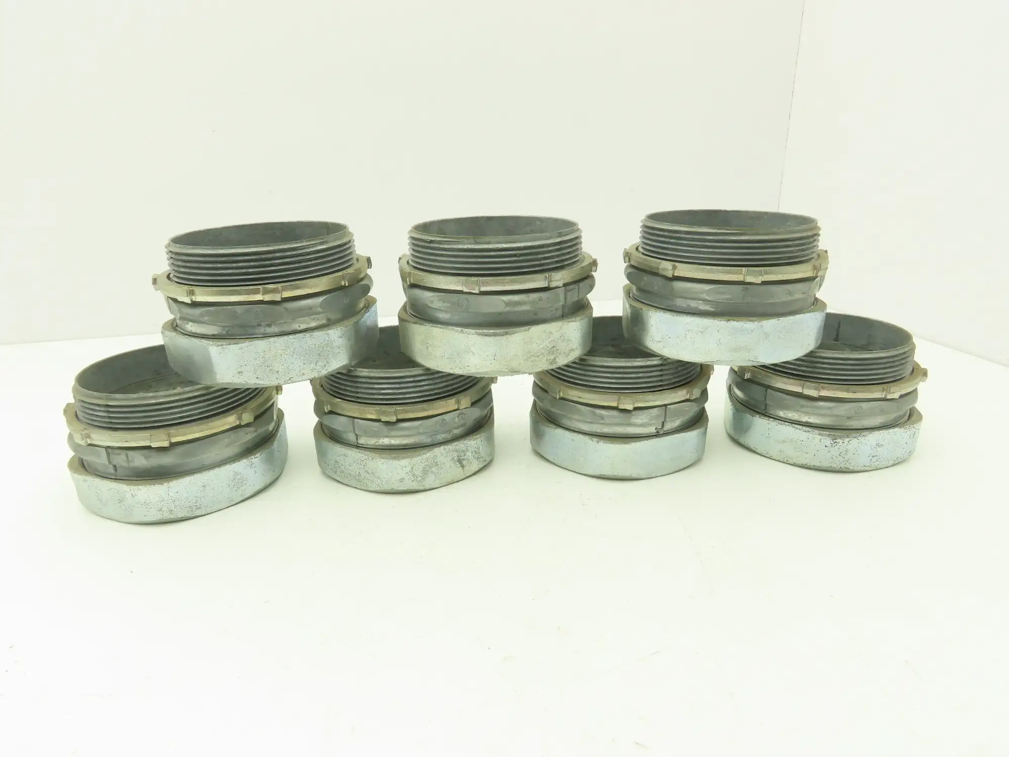 3-1/2" EMT Conduent Compression Connector Rigid IMC Die Cast Lot of 7