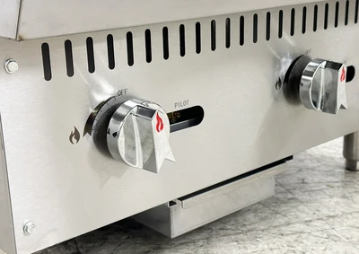 171-0434 24" 2-Burner Gas Griddle