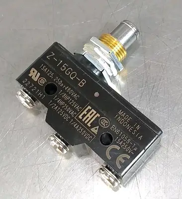 Micro Switch Z-15GQ-B Limit Switch Loc4D24/2