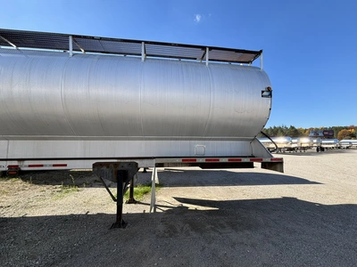 Used 2008 WARREN BULK FEED TRAILER Tanker Trailers Michigan US | Miedema Asset Management Group #1709512