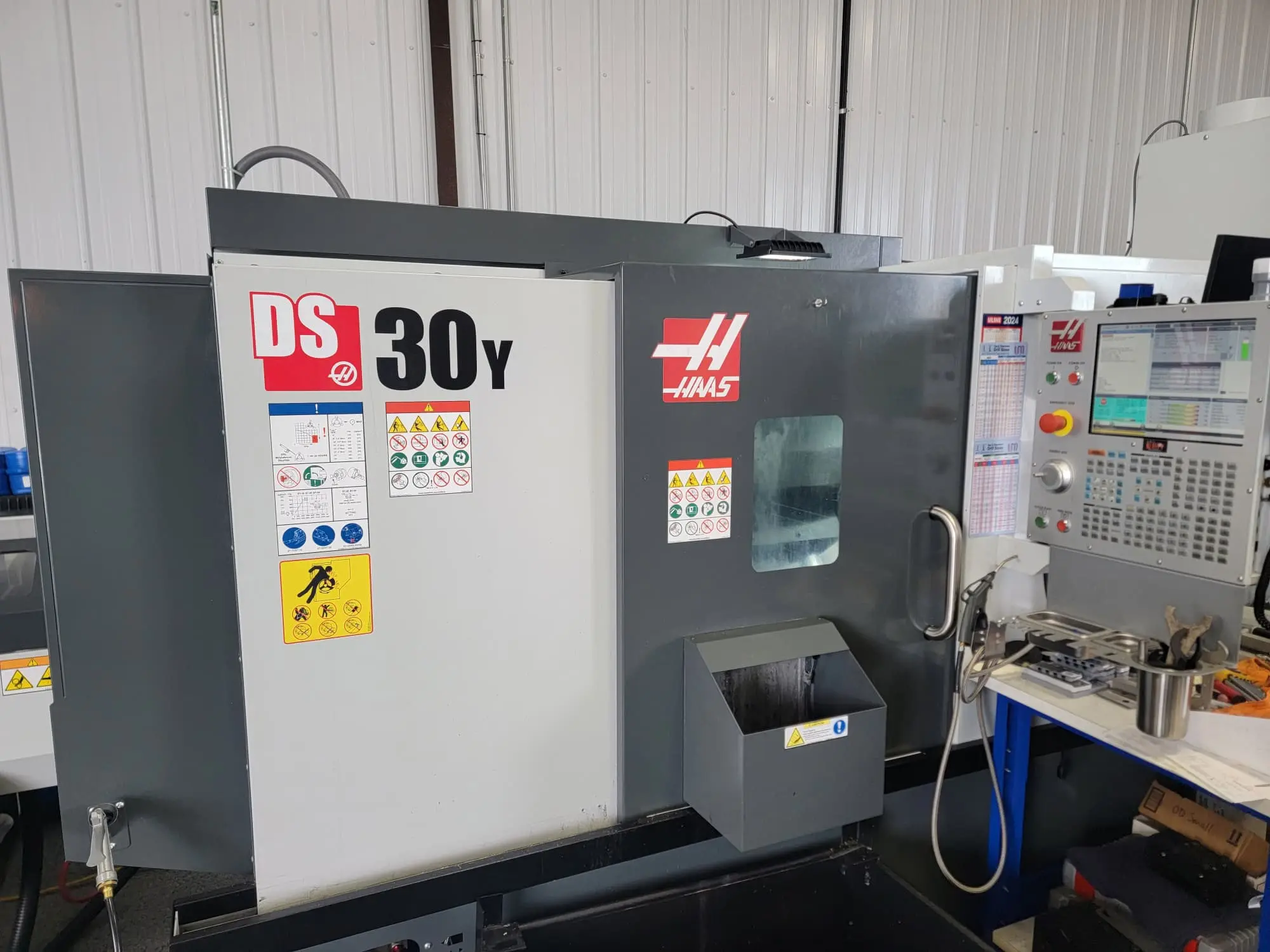 USED 2023 HAAS DS-30Y