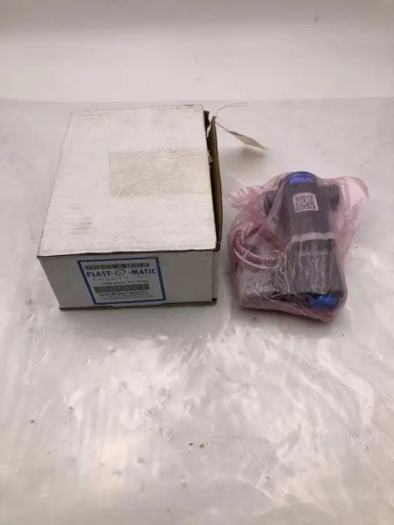 Used PLAST-O-MATIC EASYMT2EP12W24-PV Solenoid Valves Pennsylvania US | Moses B Glick #989752