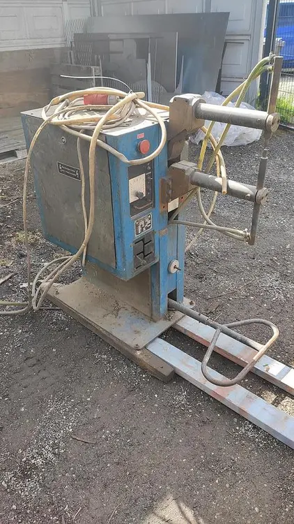 Used 1971 ZEZ BN 10 C Spot Welders CZ | Amaron s.r.o. #1061550