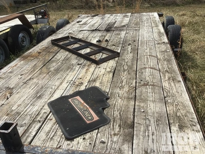 1990 Hullco Flatbed T/A Trailer | Gulf Coast Machinery (2)