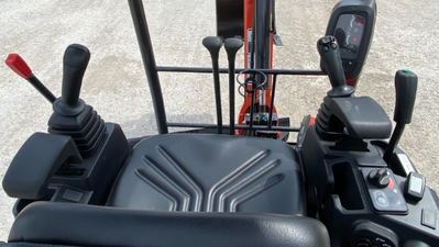 USED 2025 Kubota U17-5