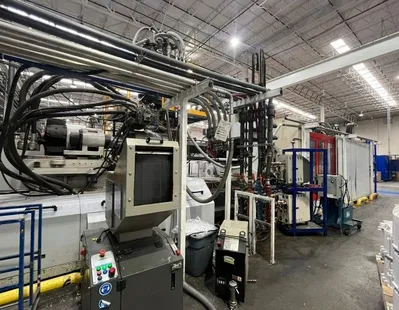 2007 CINCINNATI MILACRON ML1750 Injection Molding Horizontal/Vertical | Machinery Network (4)