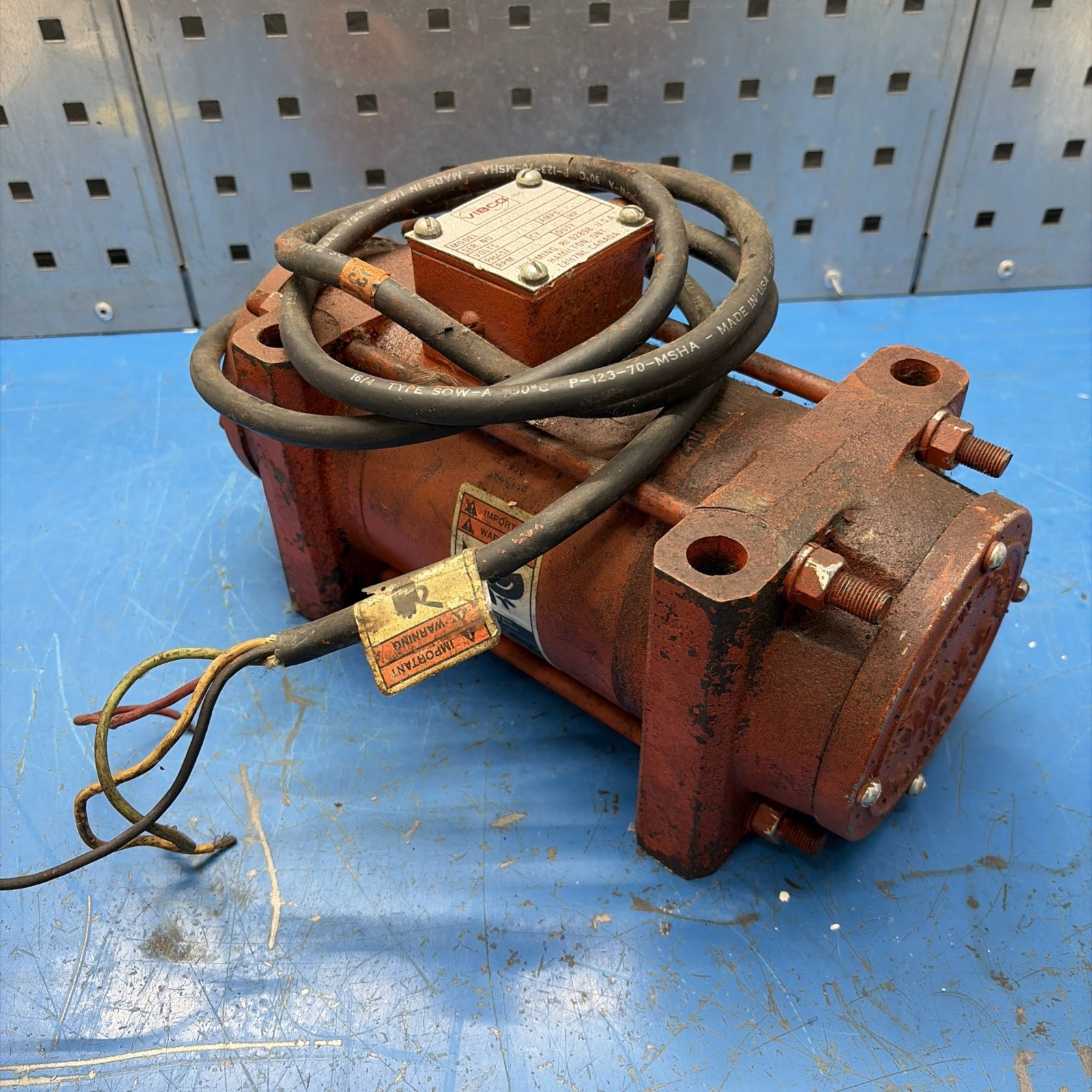 USED Vibco 4P-350