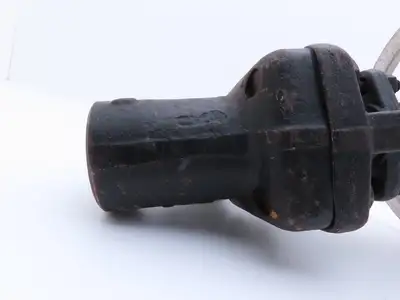 Velan 882003555 Globe Valve 1-1/2" Socket Weld Rising Stem 600PSIG Steel Body