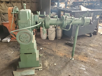 Royle 2 1/2" Cold Feed Rubber Extruder