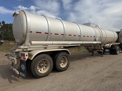 Used 2011 STREPHENS 8,400 GALLON TANKER Tanker Trailers Minnesota US | Carco Truck & Equipment #1513861
