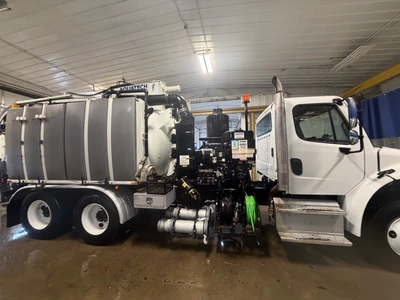 2016 Aquatech B10 Combination Sewer Cleaners | VacSource (7)