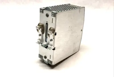 SDN2.5-24-100P | SolaHD   Power Supply AC-DC 24V 2.5A 85-132/176-264V - Used