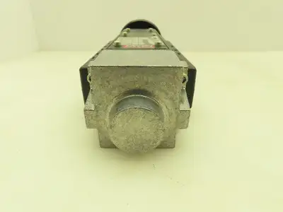 ARO Manual Pneumatic Hand Control Valve 5/2 Pos 4-Way 1/2"