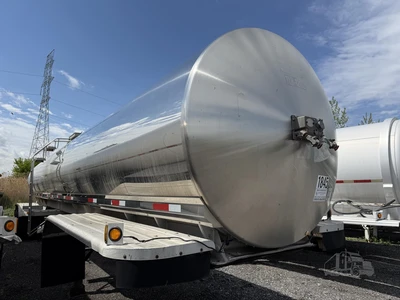 Used 1994 WALKER _UNKNOWN_ Tanker Trailers Indiana US | Lakeshore Equipment Sales #1546597
