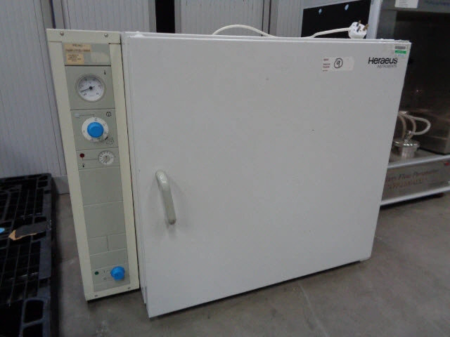 100L Heraeus Instruments Incubator Oven Type B6120