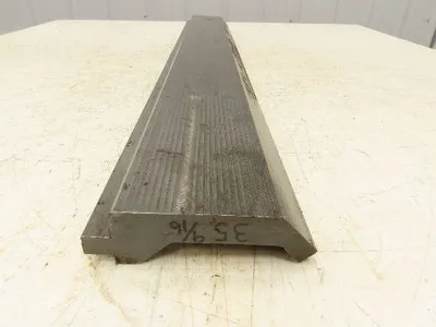 Press Brake Gooseneck Punch Die 35-7/16" Long 90° V 1/4" Finger 3-3/4" H