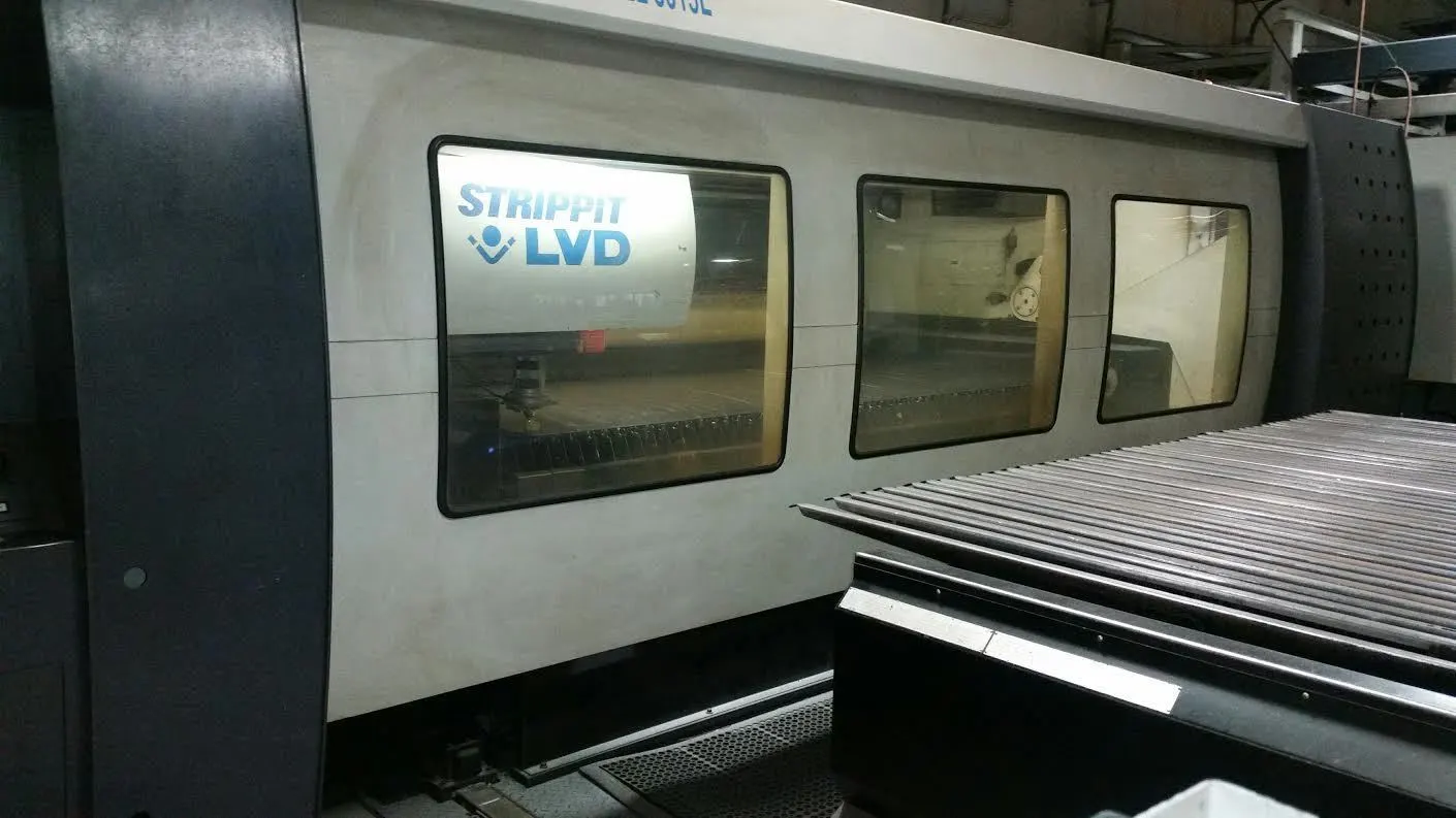 USED 2004 LVD STRIPPIT 3015L CNC LASER