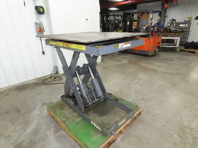 Used PENTALIFT _UNKNOWN_ Misc Lifts Indiana US | Arrow Industrial #1367364