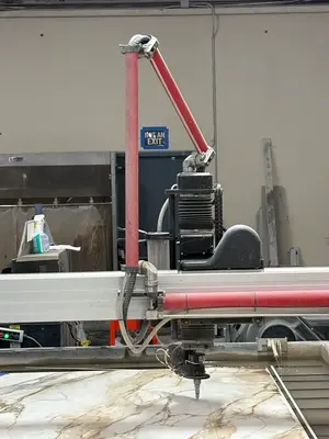 2024 OMAX MAXIEM 2040 Waterjet Cutters | Machnet (7)