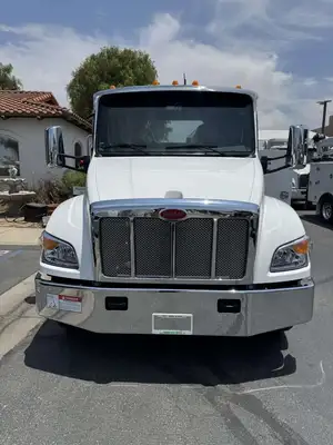 New | in-Stock 2026 PETERBILT 537 Service & Utility Trucks California US | Commerce Truck Equipment Sales #1548791