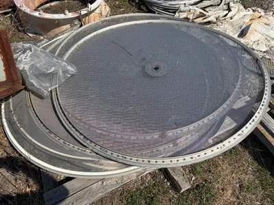USED SWECO 72"