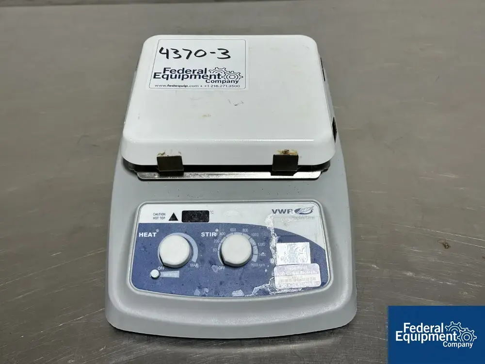 USED VWR VWR 7" x 7" Ceramic Top Digital Hot Plate / Stirrer