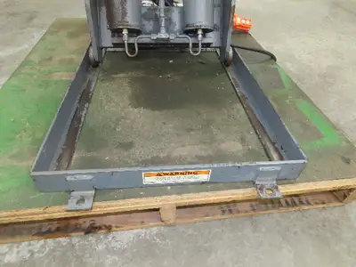 Used PENTALIFT _UNKNOWN_ Misc Lifts Indiana US | Arrow Industrial #1367364