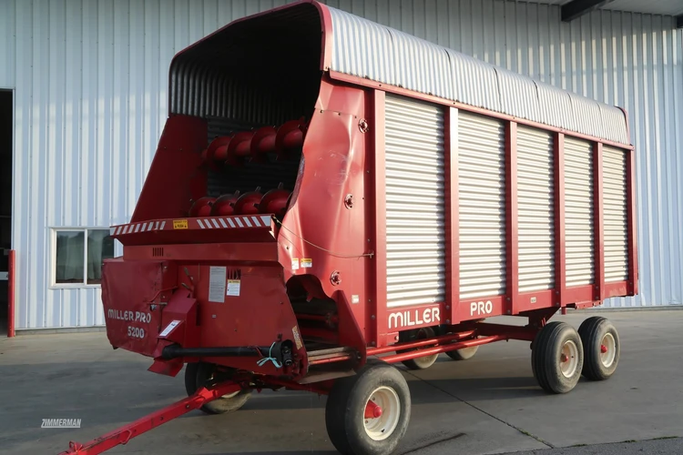 Used MILLER PRO 5200 Silage Wagons Pennsylvania US | Zimmerman Farm Service #1468808