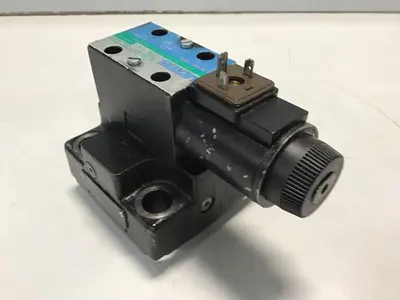 USED VICKERS DG4V3S2AMUHL760EN490