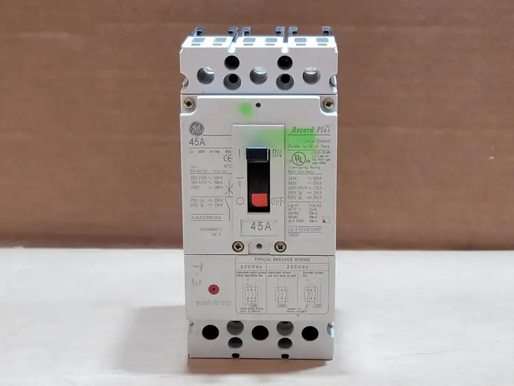 Used GENERAL ELECTRIC FCV36TE045R Switchgears British Columbia CA | Lenmark #835555