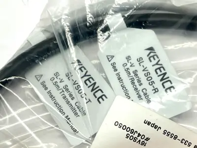 NEW KEYENCE SL-VS05-R, SL-VS05-T