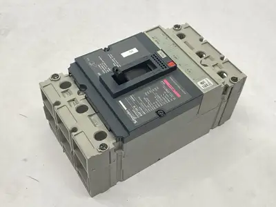 Used Schneider Electric Circuit Breaker 3-Pole 15A 600V 37251 Circuit Breakers Michigan US | Maverick Industrial Sales #1398715