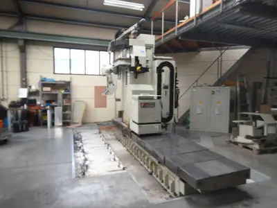 USED TIGER X: 3023 - Y: 1528 - Z: 800 MM CNC