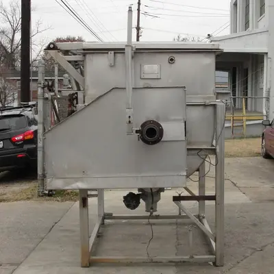 SPC6926  Kettle 650 gallon L & A Engineering processor kettle, agitator rotating tubular spiral, Stainless Steel, 60 sq.ft heat exchanger