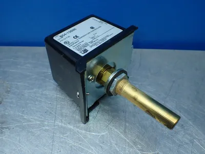 New | in-Stock UNITED ELECTRIC M721T63 Temperature Controls Ohio US | HGR 24 #755373