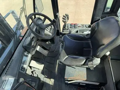 Used 2016 DOOSAN D80S-7 Internal Combustion Forklifts: Pneumatic Tire Illinois US | Somerset Equipment Sales #1546128