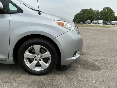 Used 2012 TOYOTA SIENNA Vans Michigan US | Miedema Asset Management Group #1316143