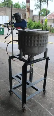 SPC9069  Tank 14 gallon vertical tank, Stainless Steel, 90 psi @330F jacket, conical