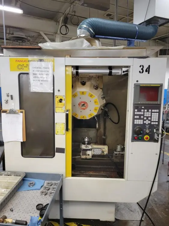 Used 1995 FANUC ROBODRILL Drilling & Tapping Centers Vermont US | Two Spade Machinery LLC #506797