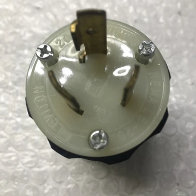 NEW Leviton 2321