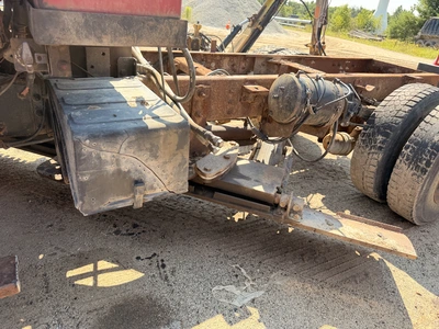 Used 1998 FORD L8513 4X2 Cab Chassis trucks Michigan US | Miedema Asset Management Group #1340395