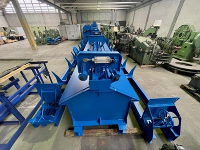 KOCH Bar Straightener and Cutter, top condition, POA