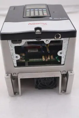 ALLEN BRADLEY20AD8P0A3AYNANC0 POWERFLEX 70 5HP AC DRIVE 480 VOLT STOCK 3293