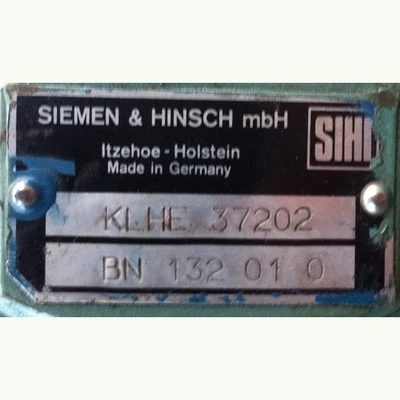 "2 Available" Siemen & Hinsch 1.25 in. Vacuum Pump.