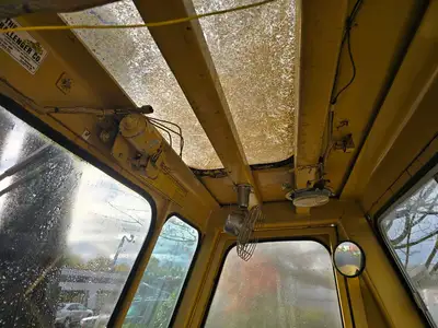 USED CATERPILLAR V200B STR