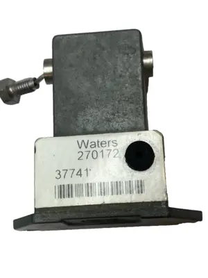 Used Waters Back Pressure Transducer w/ Back Pressure Regulator Transducers Michigan US | Maverick Industrial Sales #1391662