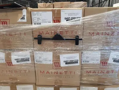 NEW WHOLESALE CLOTHES HANGERS
