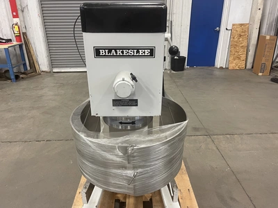Blakeslee DD-80, 80 Quart Floor Planetary Mixer
